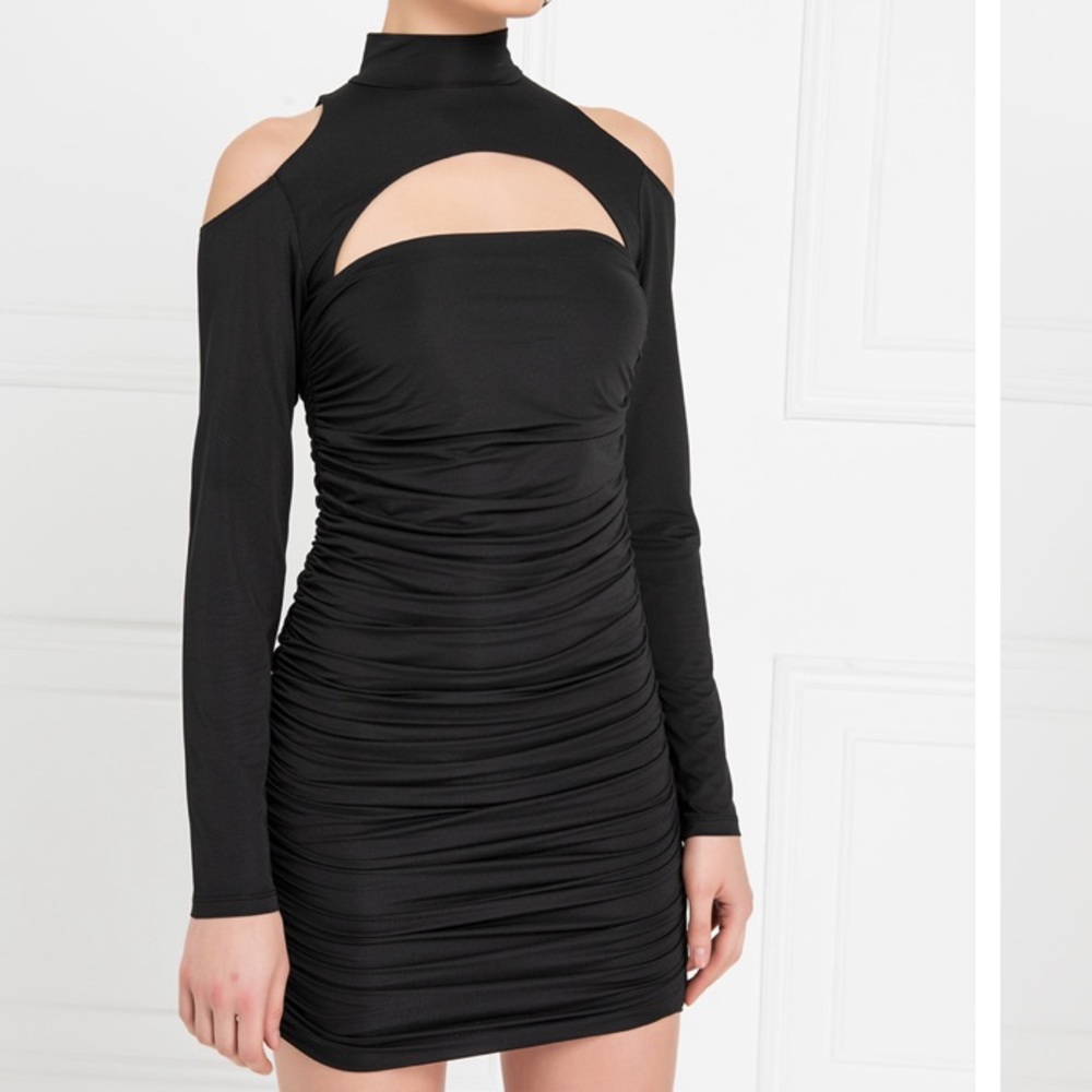 Oh Polly,‎ Black, shirred cutout mini, long sleeves, choker neck, size 4